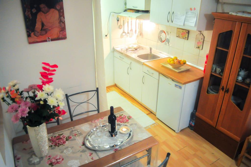 Apartment Premsai Ровин Екстериор снимка