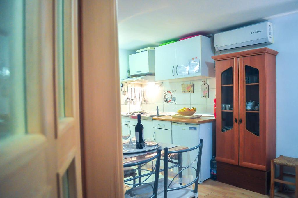 Apartment Premsai Ровин Екстериор снимка